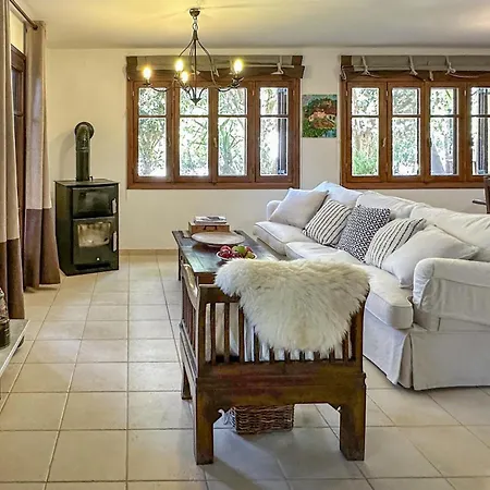 Ferienhaus Pet Friendly In Arkadia Ástros