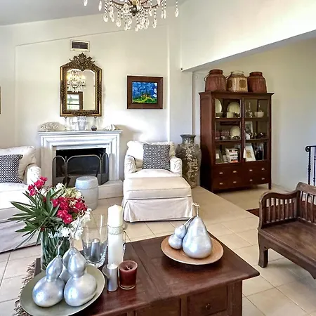 Ferienhaus Pet Friendly In Arkadia Ástros