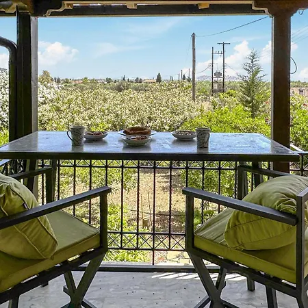 Pet Friendly In Arkadia * Ástros