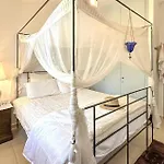 Pet Friendly In Arkadia * أستروس