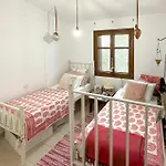 Pet Friendly In Arkadia بيت للعطل