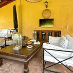 بيت للعطل Pet Friendly In Arkadia أستروس